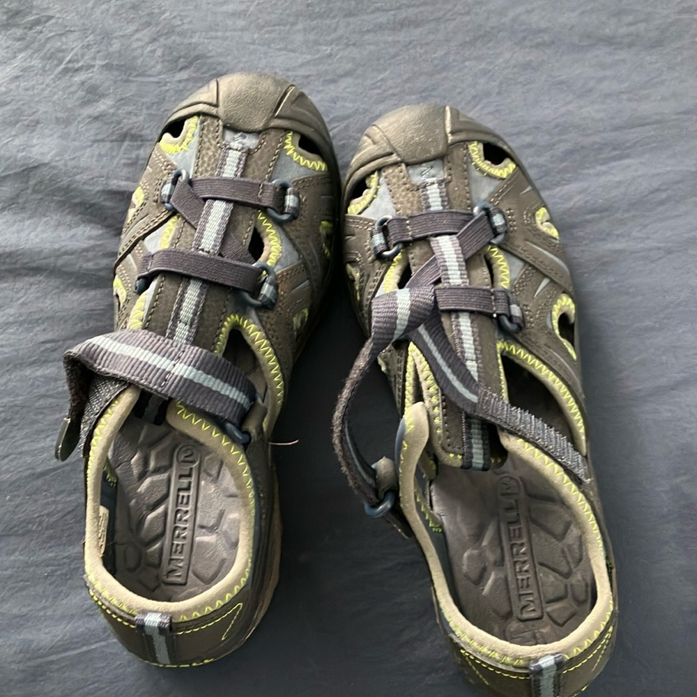 EUC Merrell kid’s Hydro hiker shoes